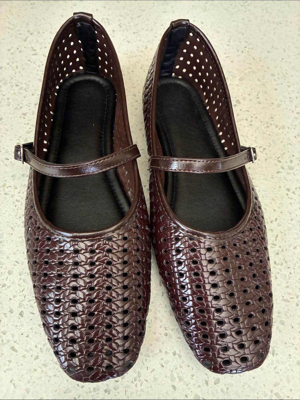 Shoes flats